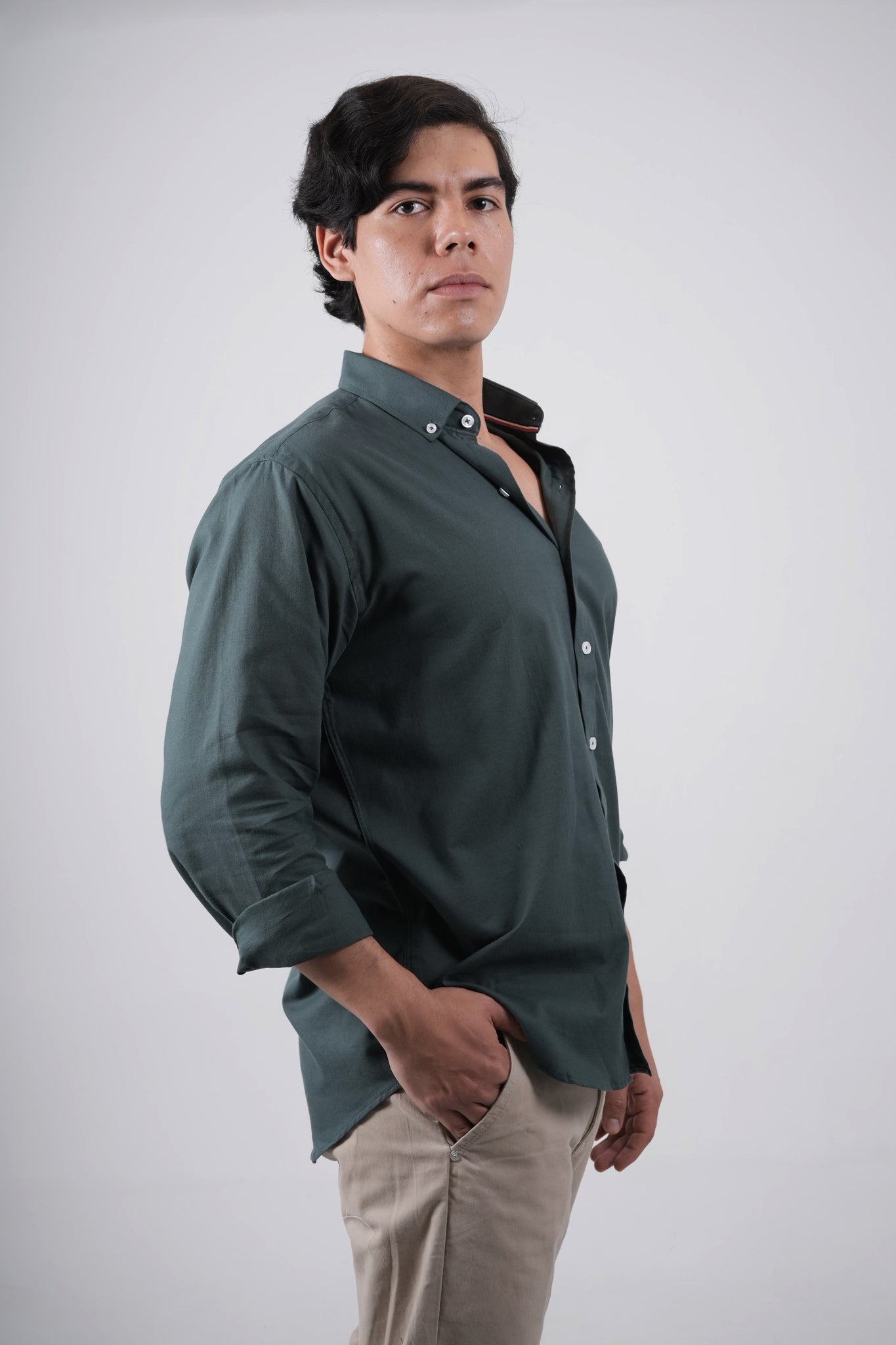 Camisa verde para hombre