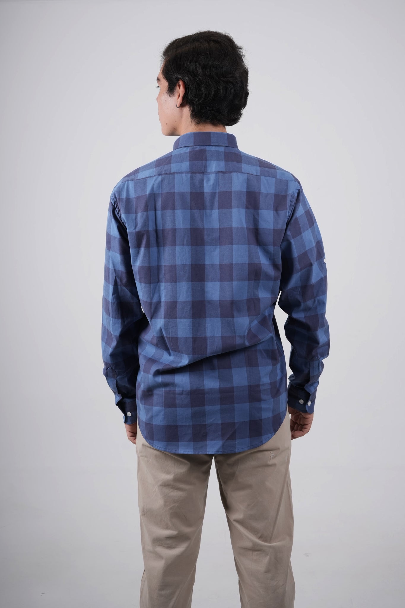 Camisa a cuadros azul para hombre