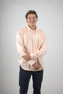Camisa color salmón para hombre