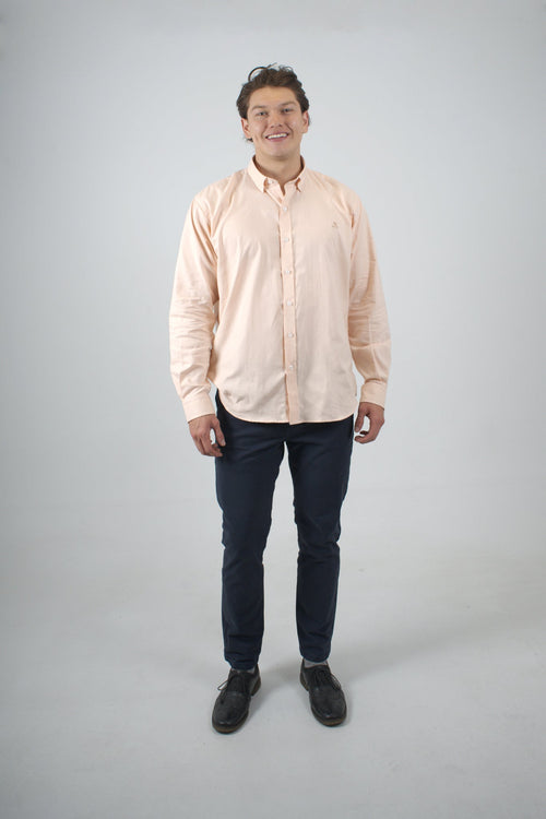 Camisa color salmón para hombre