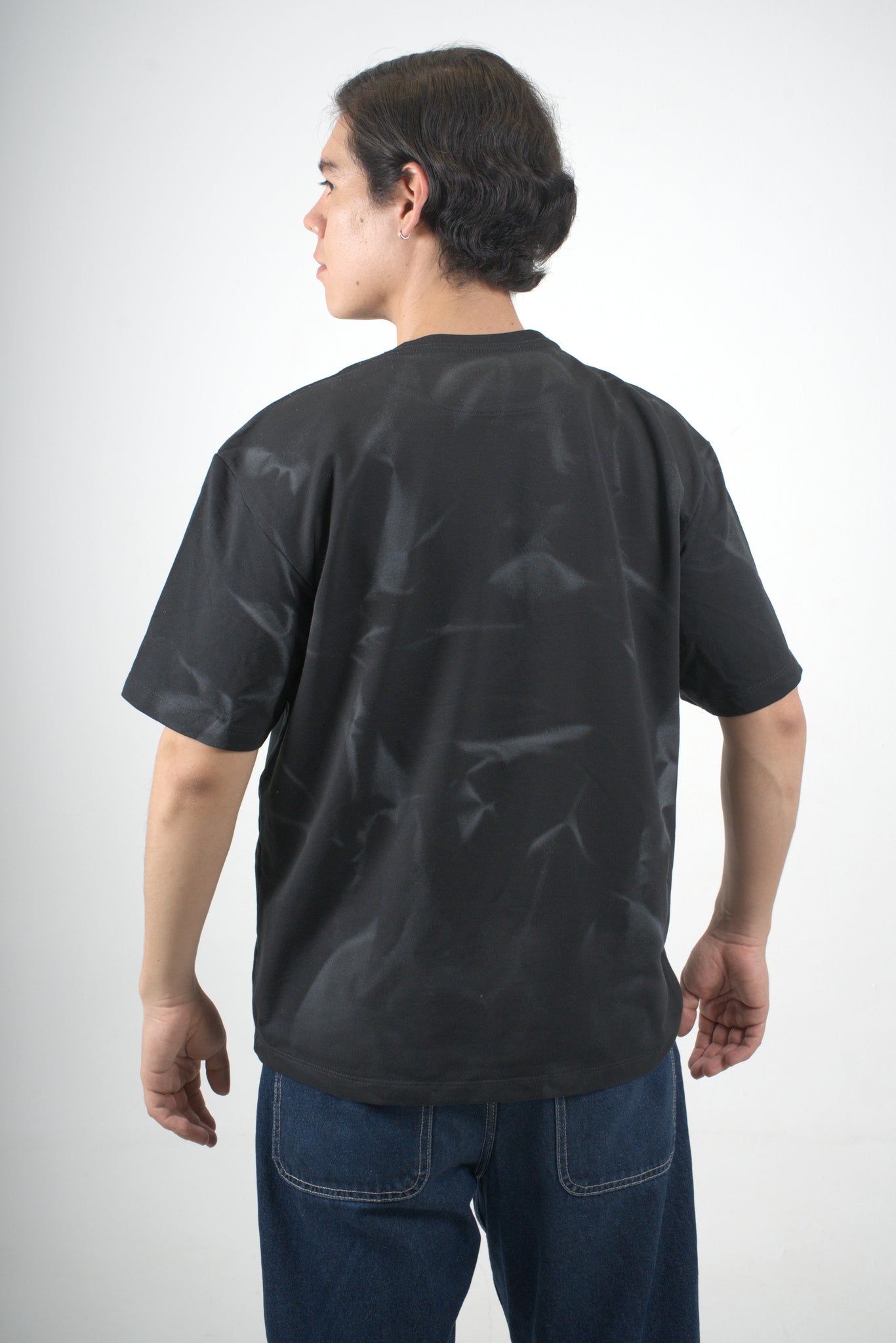 Camiseta oversize negra - Drop Abril