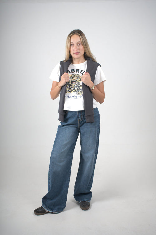 Camiseta blanca edición Wild Tigre
