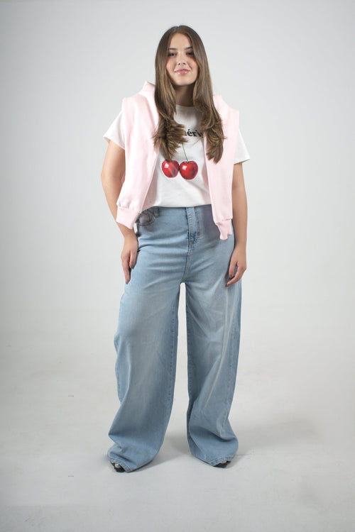 Camiseta blanca manga corta edición Cherry
