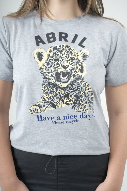 Camiseta gris edición Wild Tigre
