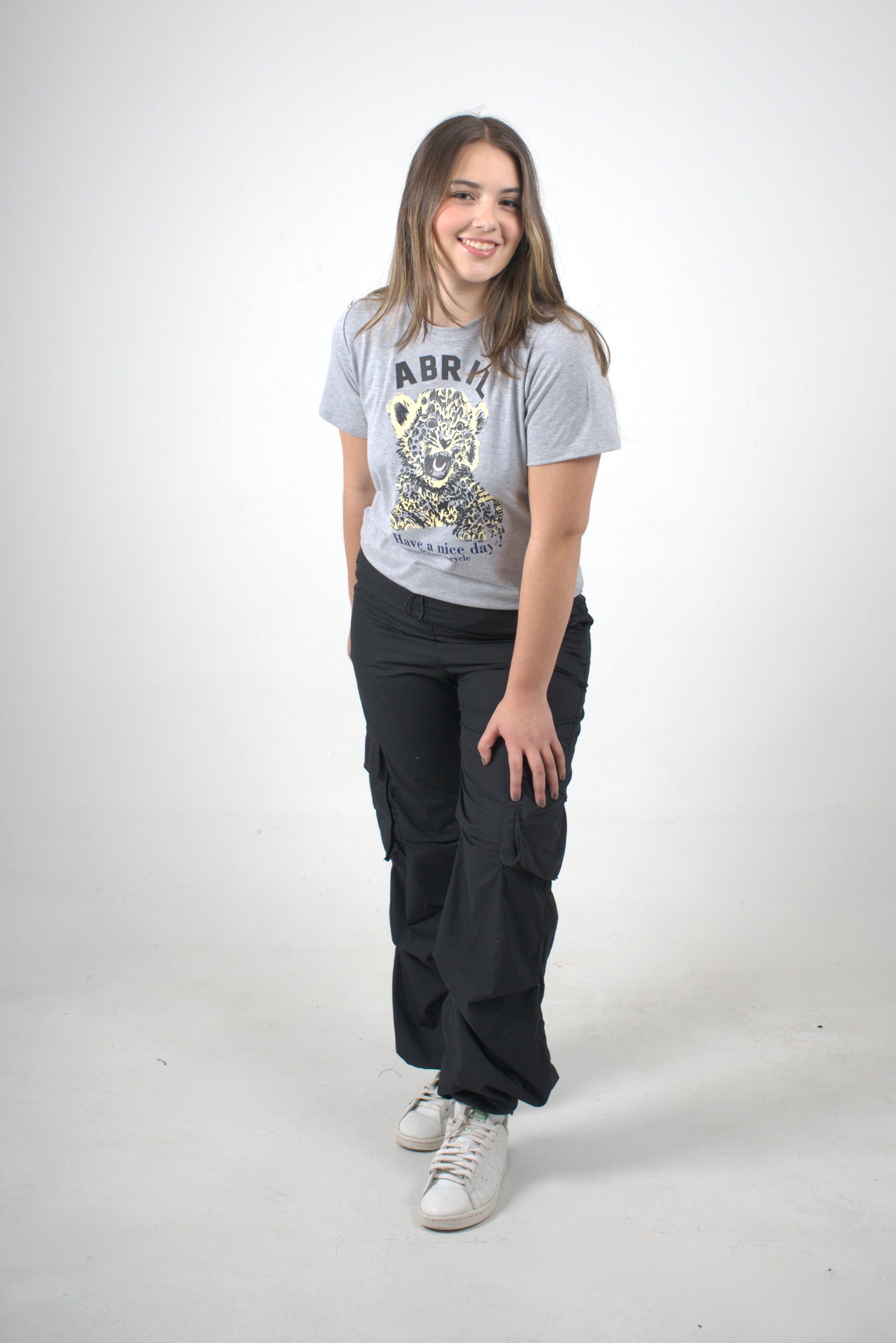 Camiseta gris edición Wild Tigre