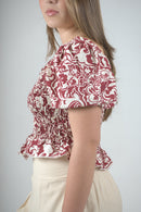 Blusa de flores rojas para mujer