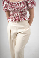 Blusa de flores rojas para mujer