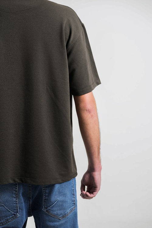 Camiseta negra para hombre