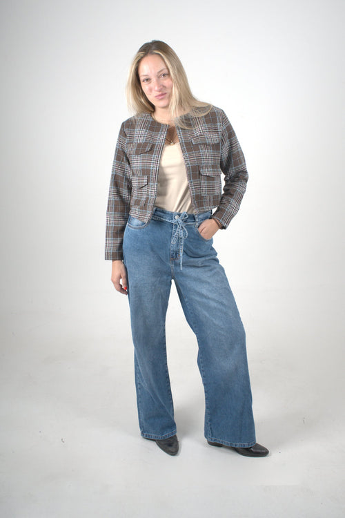 Blazer de cuadros café para mujer