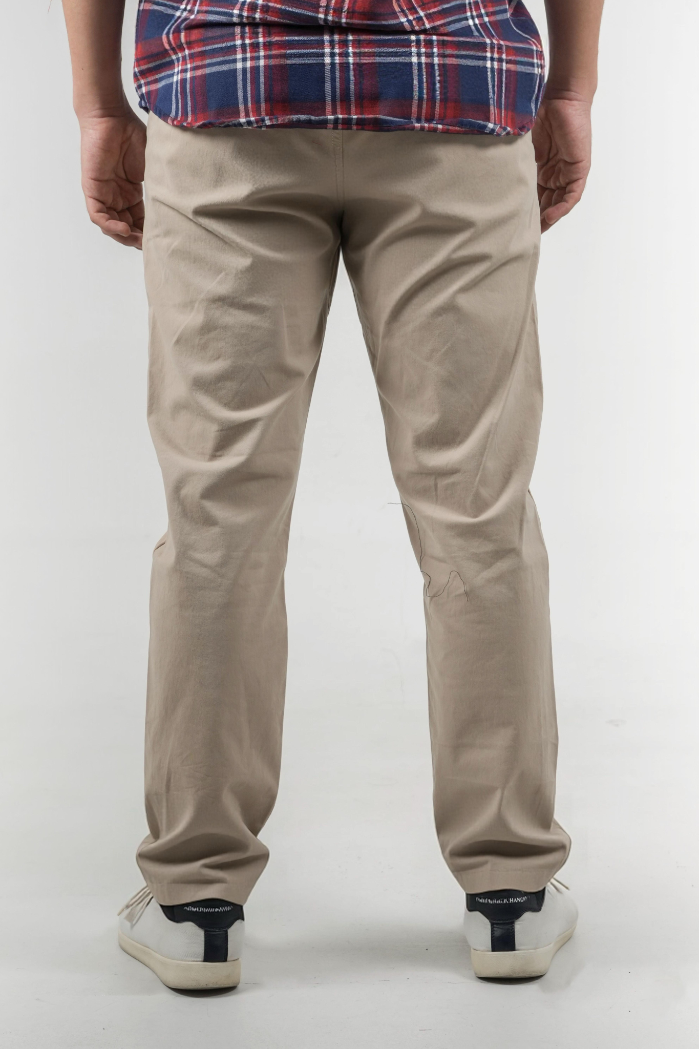 Pantalón beige para hombre