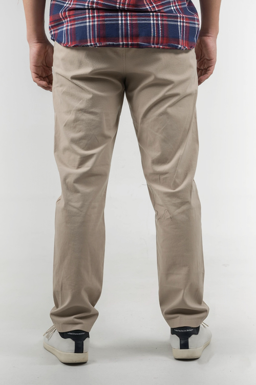 Pantalón beige para hombre