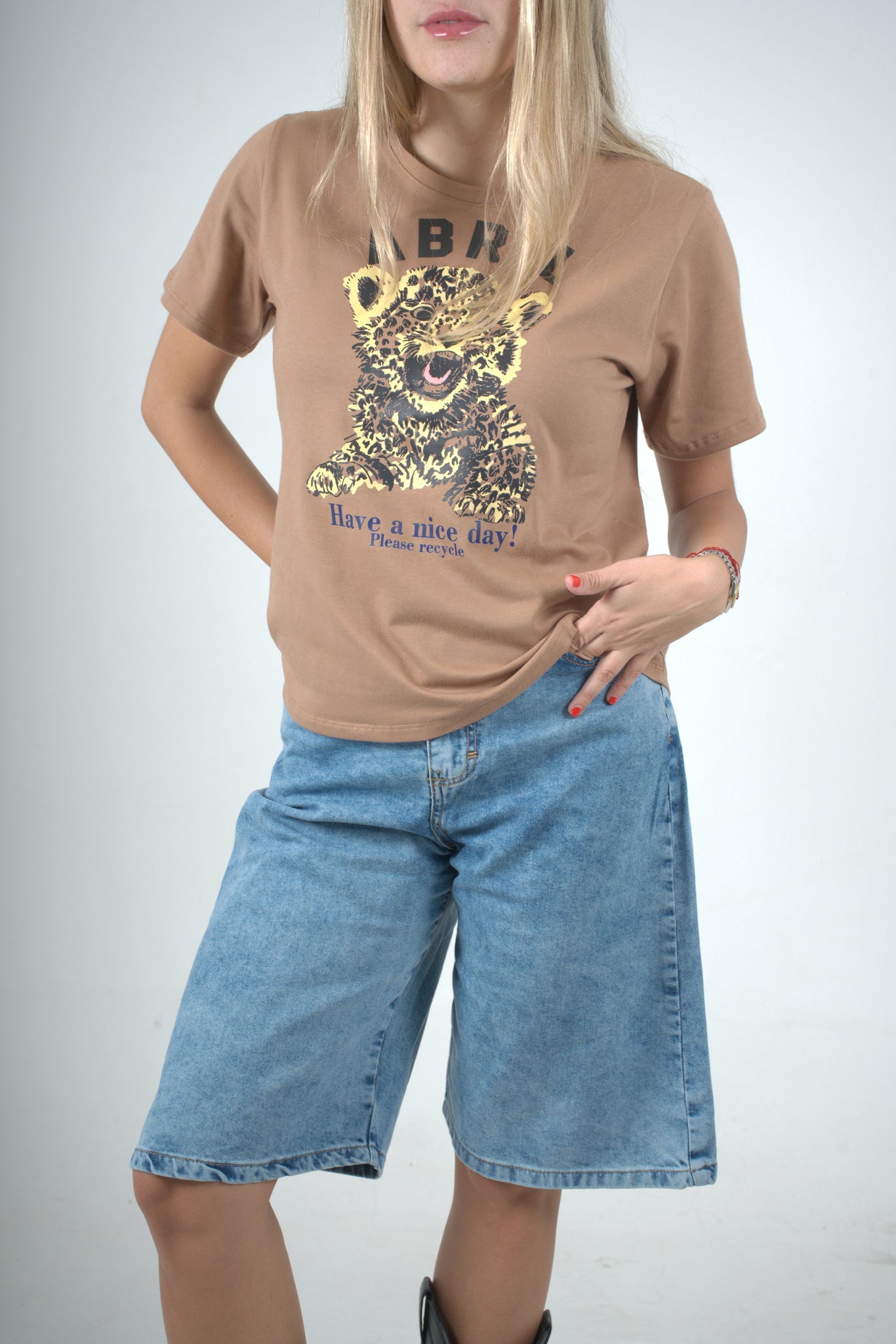 Camiseta café edición Wild Tigre