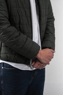 Chaqueta acolchada verde oscuro